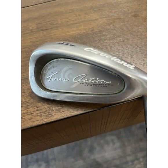 Cleveland Tour Action TA5 4 Iron. Steel Shaft Regular Flex. RH 39” Good Grip - Picture 1 of 7